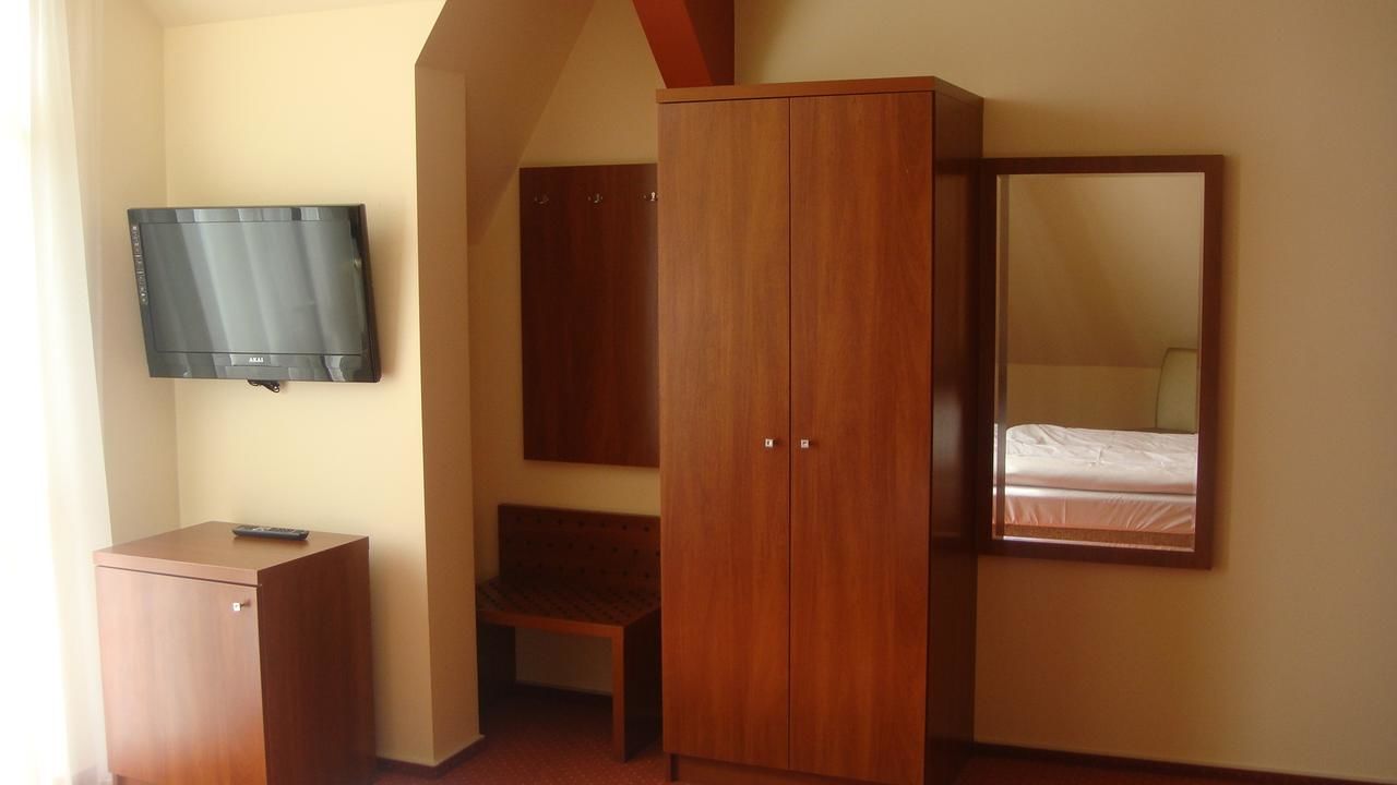 Отель Hotel Rydzewski Элк-44